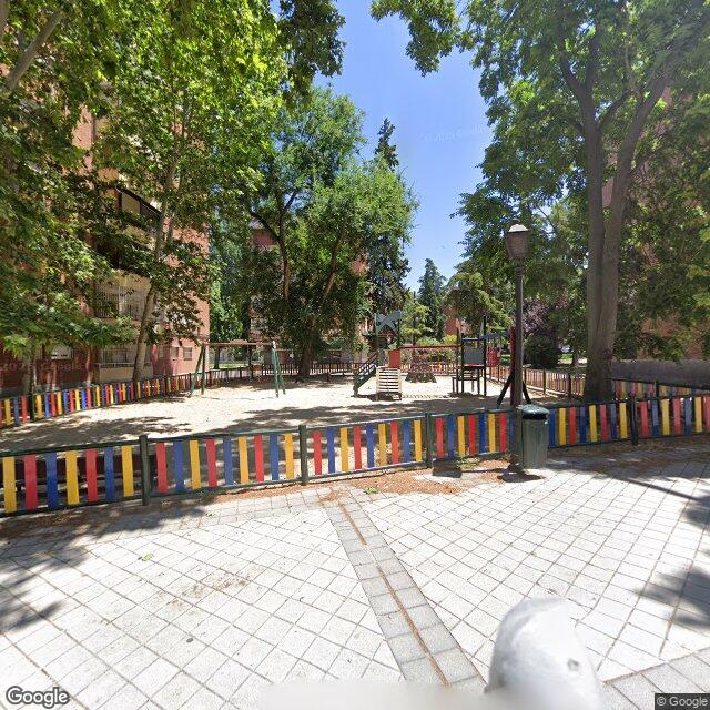 Street view near Farmacia in Madrid