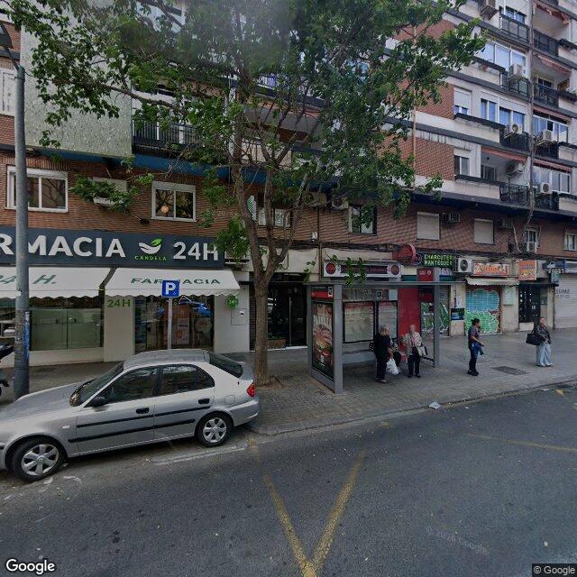 Street view near Farmacia Candela 365 Días in València