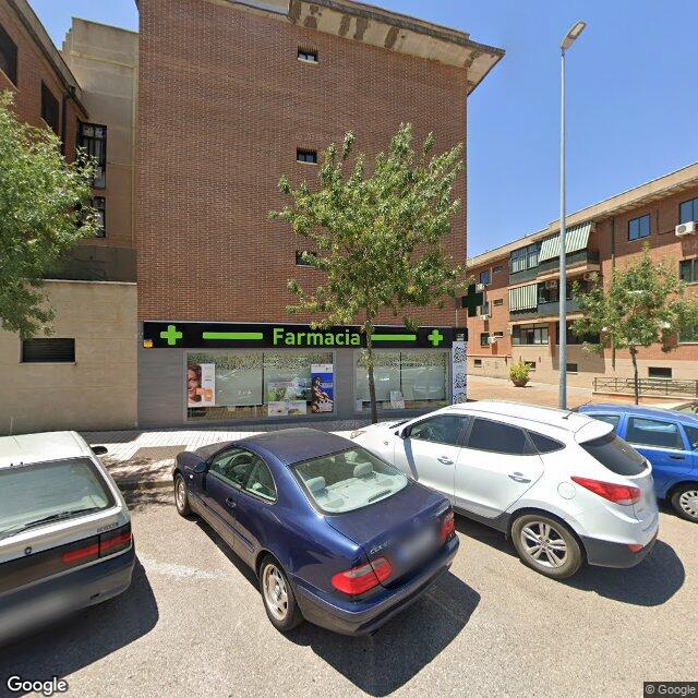 Street view near Farmacia Candela Cepeda in Cáceres