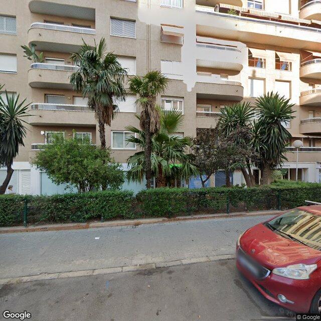 Street view near Farmacia Carmen Moreno Roca in Sevilla (los Remedios)