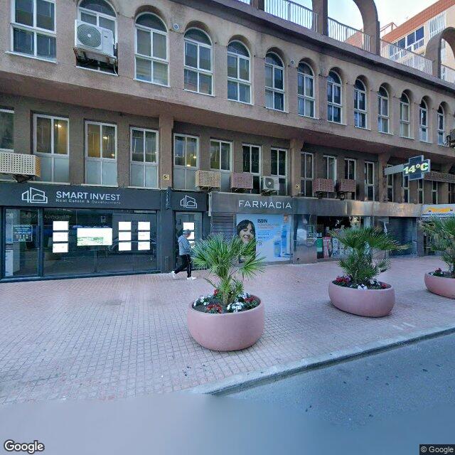 Street view near Farmacia Casado Buigues in Calp