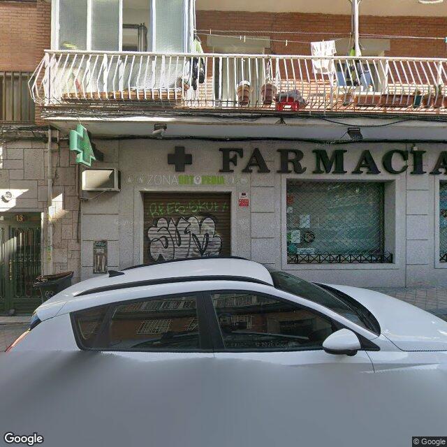 Street view near Farmacia Casado González in Madrid