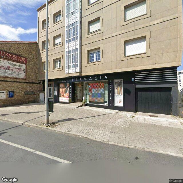 Street view near Farmacia Castiñeiriño in Santiago de Compostela