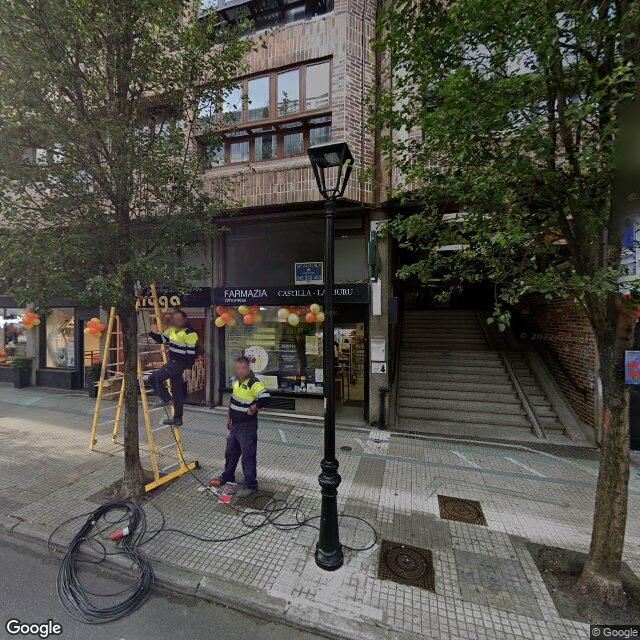 Street view near Farmacia Castilla-Larburu in Hernani