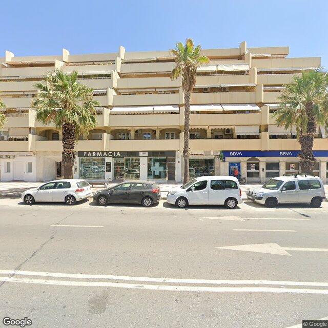 Street view near Farmacia Castro Nogales in Málaga