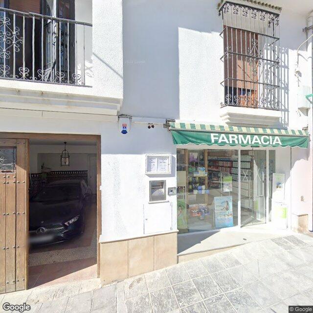 Street view near Farmacia Catena Delgado in Rus