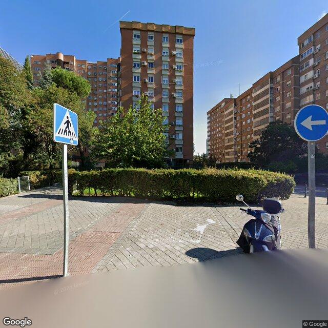 Street view near Farmacia in Madrid