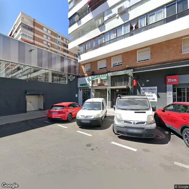 Street view near Farmacia in Madrid