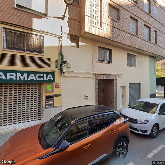 Street view near Farmacia Clerigues Grau in Spain
