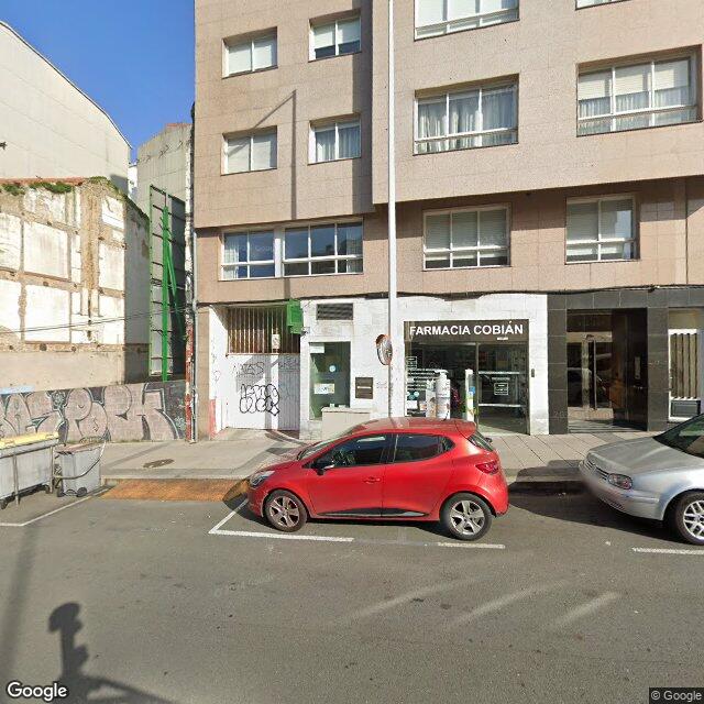 Street view near Farmacia Cobián in A Coruña
