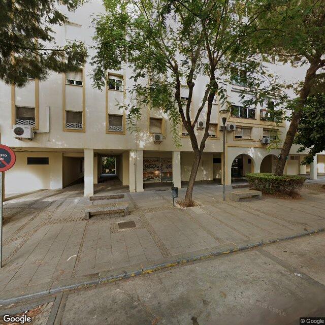 Street view near Farmacia Constitución in Alcalá de Guadaíra