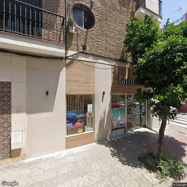 Street view near Farmacia Cristina Morera García De Cosío in Sevilla