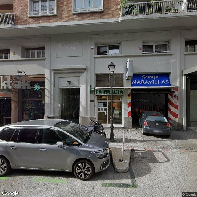 Street view near Farmacia in Madrid