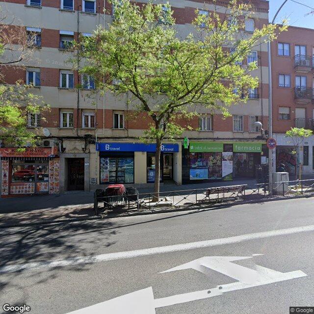 Street view near Farmacia in Madrid