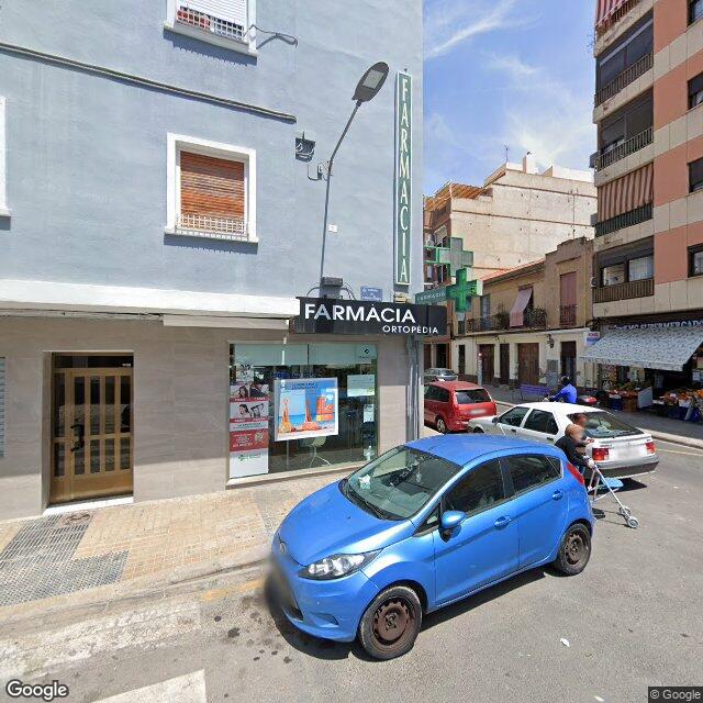 Street view near Farmacia in València