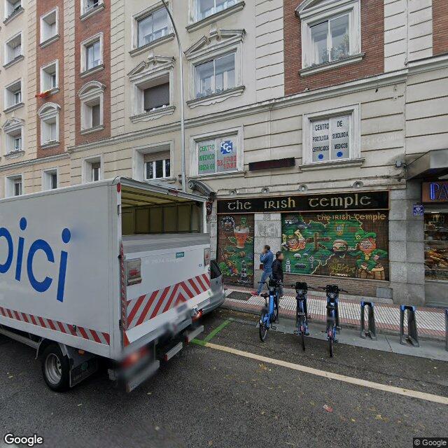 Street view near Farmacia in Madrid