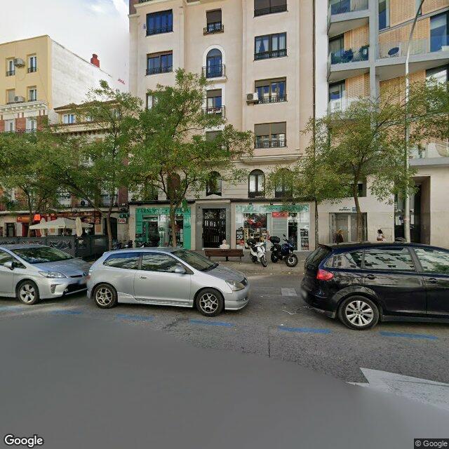 Street view near Farmacia in Madrid