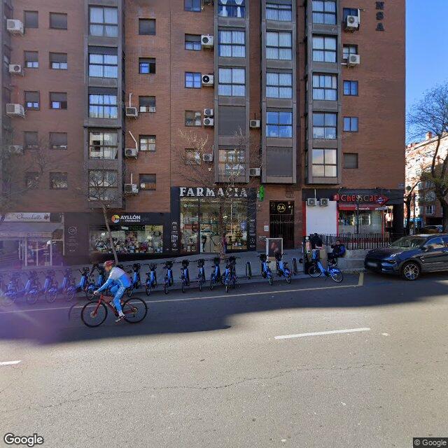 Street view near Farmacia in Madrid