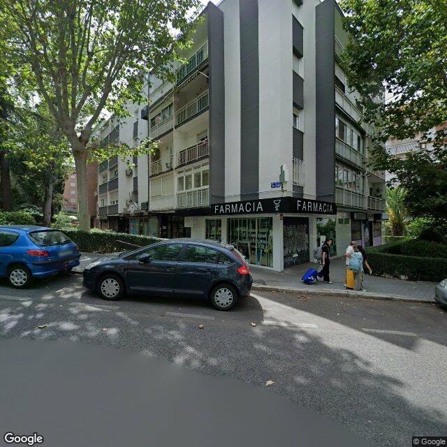 Street view near Farmacia in Madrid