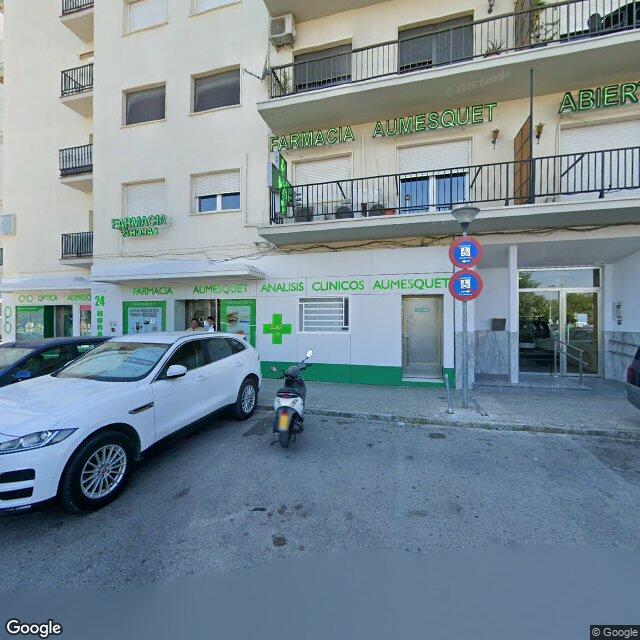 Street view near Farmacia in Jerez de la Frontera