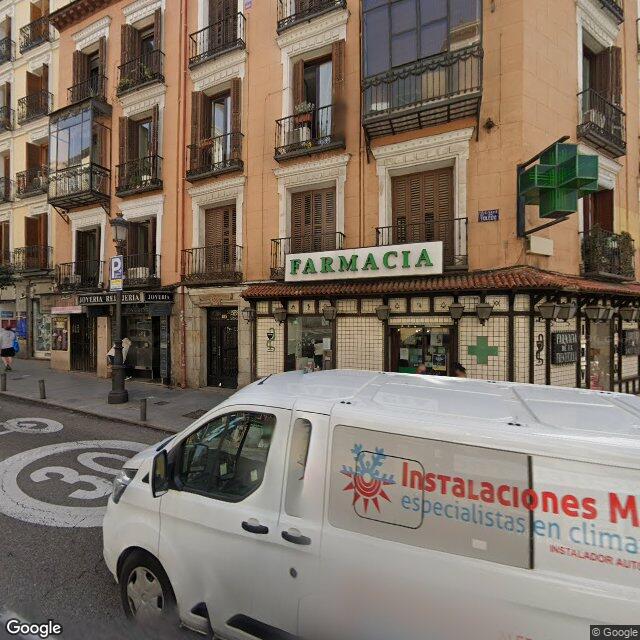 Street view near Farmacia De La Fuentecilla in Madrid