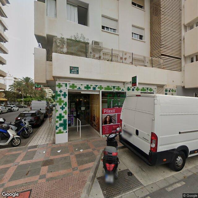 Street view near Farmacia De La Hispanidad in Fuengirola