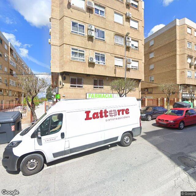 Street view near Farmacia Del Carmen in Jaén