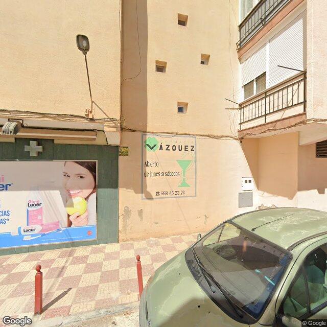 Street view near Farmacia Del Parque De Pinos Puente in Pinos Puente