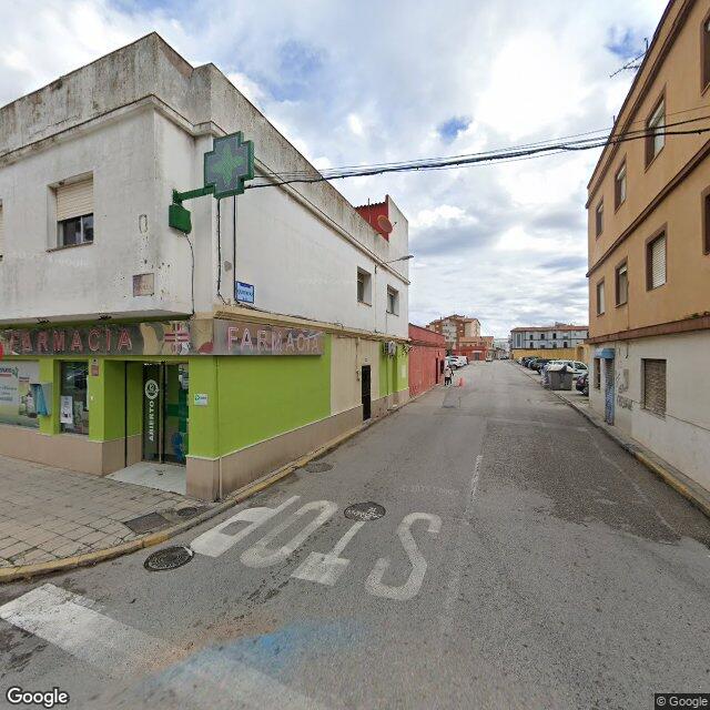 Street view near Farmacia Delgado Luque in Cádiz