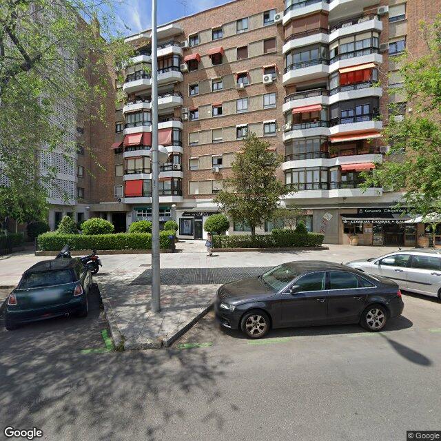 Street view near Farmacia in Madrid
