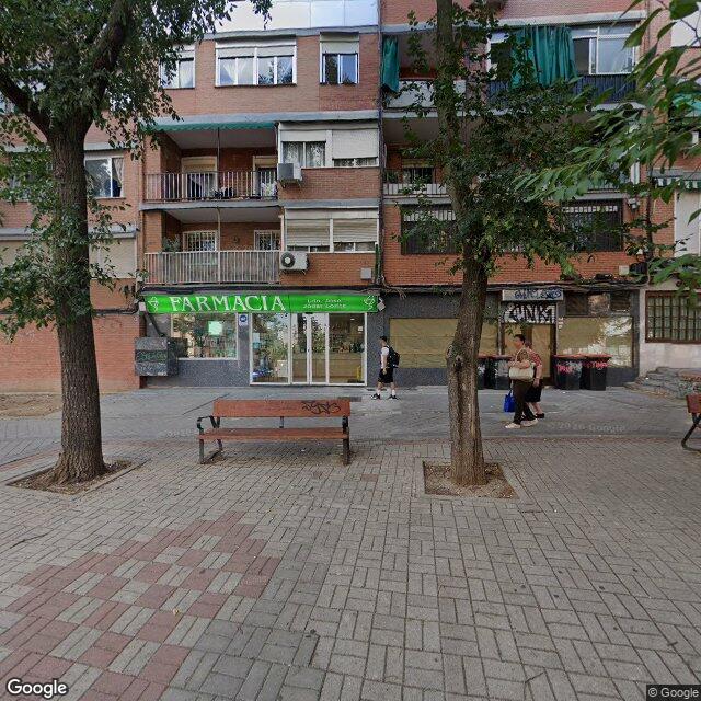 Street view near Farmacia in Madrid