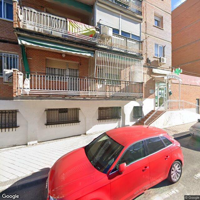 Street view near Farmacia in Madrid