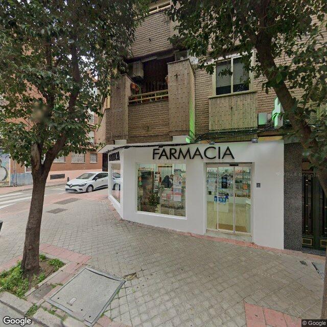 Street view near Farmacia in Madrid