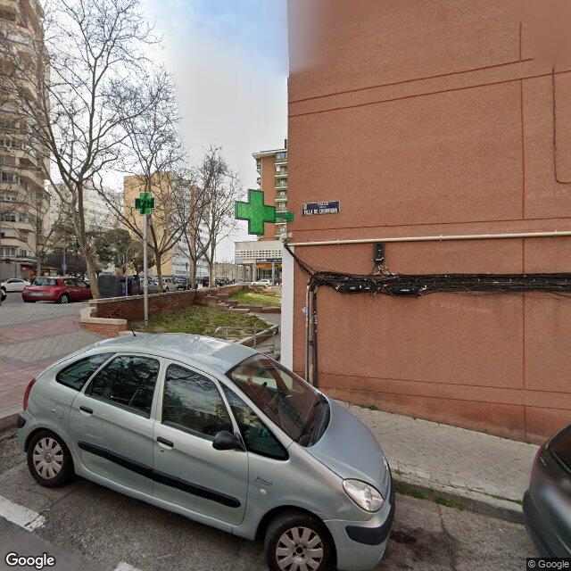 Street view near Farmacia Ecu 12H in Madrid