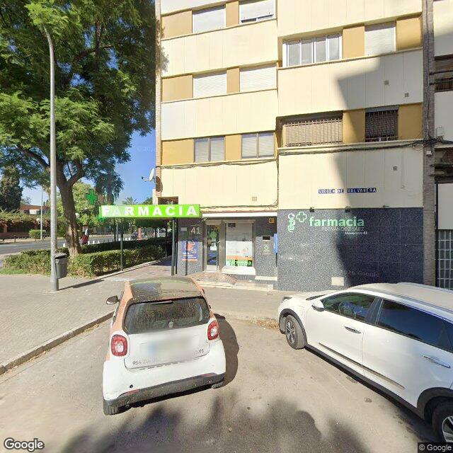 Street view near Farmacia Eduardo Dato 41 in Sevilla