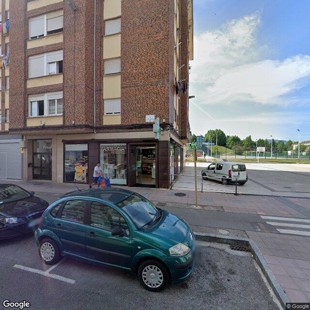 Street view near Farmacia in Torrelavega