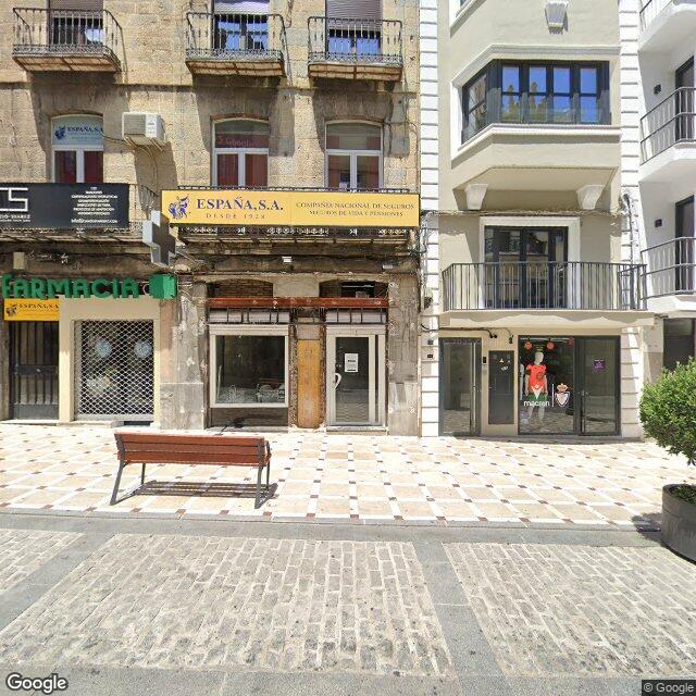 Street view near Farmacia in Jaén
