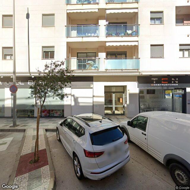 Street view near Farmacia El Barco in Nerja