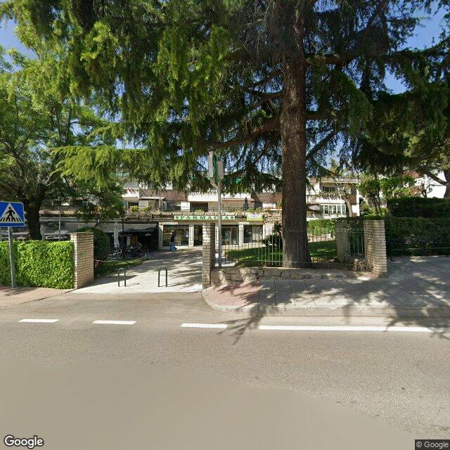 Street view near Farmacia El Cerrillo in Hoyo de Manzanares