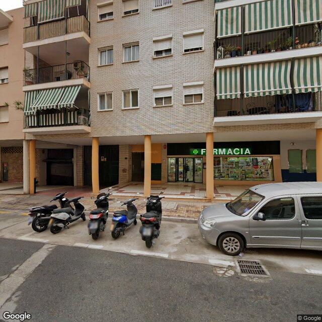 Street view near Farmacia El Duende in Málaga