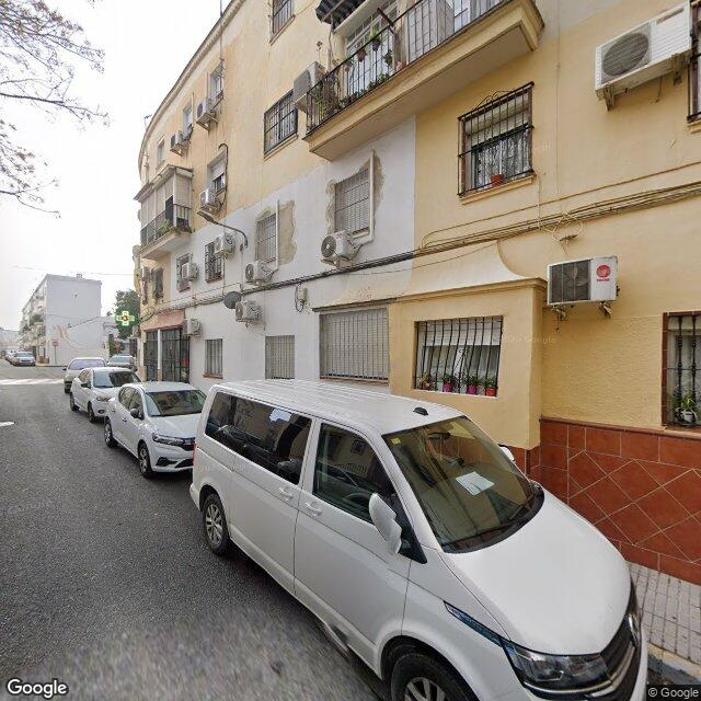 Street view near Farmacia El Monumento (Ldo. Iván Sánchez Mariscal) in San Juan de Aznalfarache