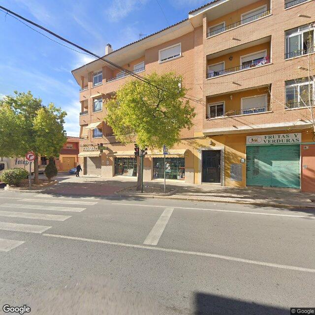 Street view near Farmacia Elena Company in Spain