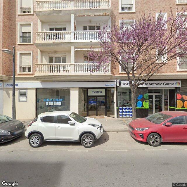 Street view near Farmacia Elvira Gonzálvez in Spain