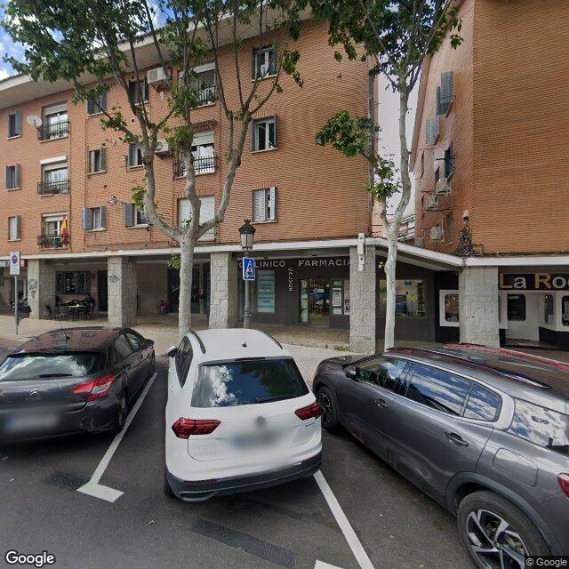 Street view near Farmacia Enrique Gálvez Ruano in Spain