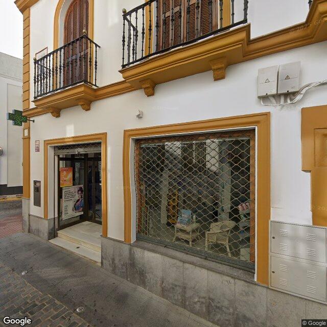 Street view near Farmacia Enrique Pérez Ruiz in Alcalá del Río