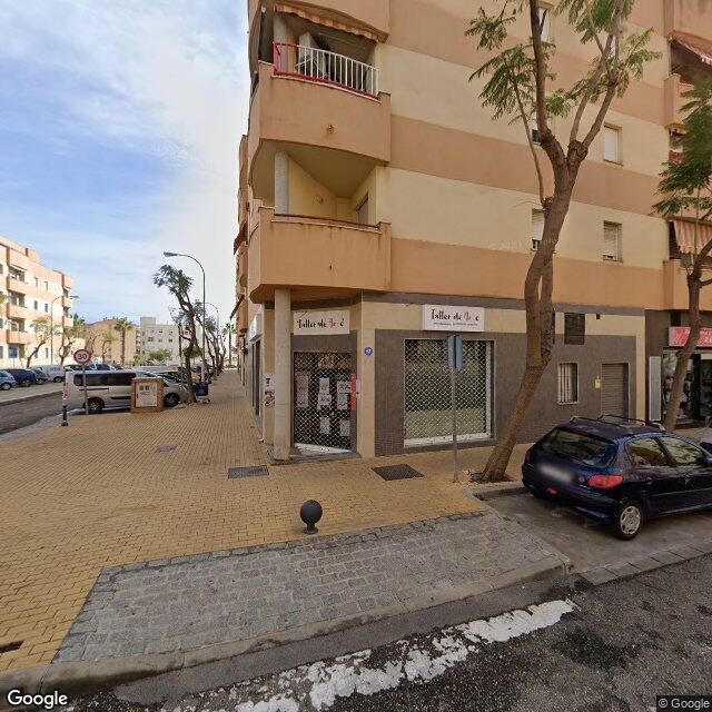 Street view near Farmacia Entrepinos in Torremolinos