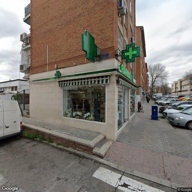 Street view near Farmacia in Madrid