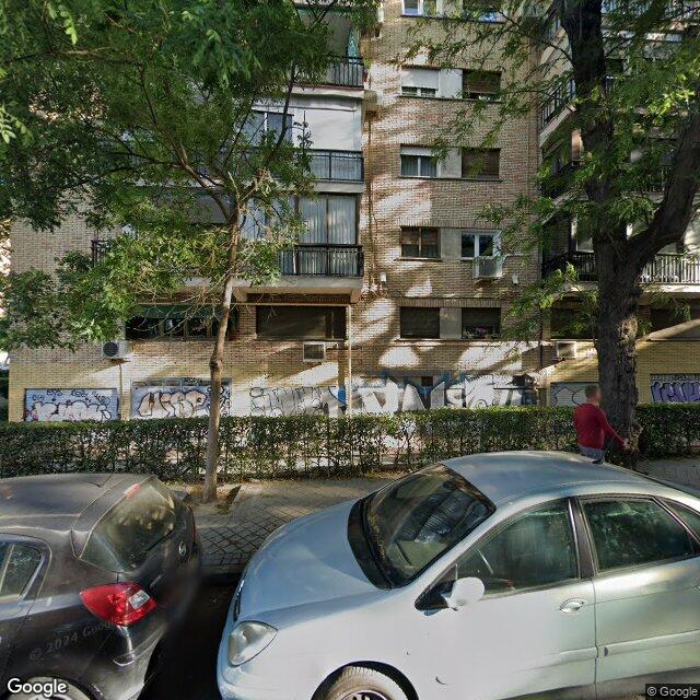 Street view near Farmacia in Madrid