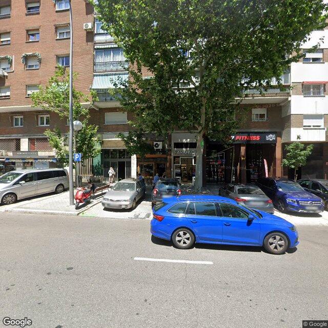Street view near Farmacia in Madrid
