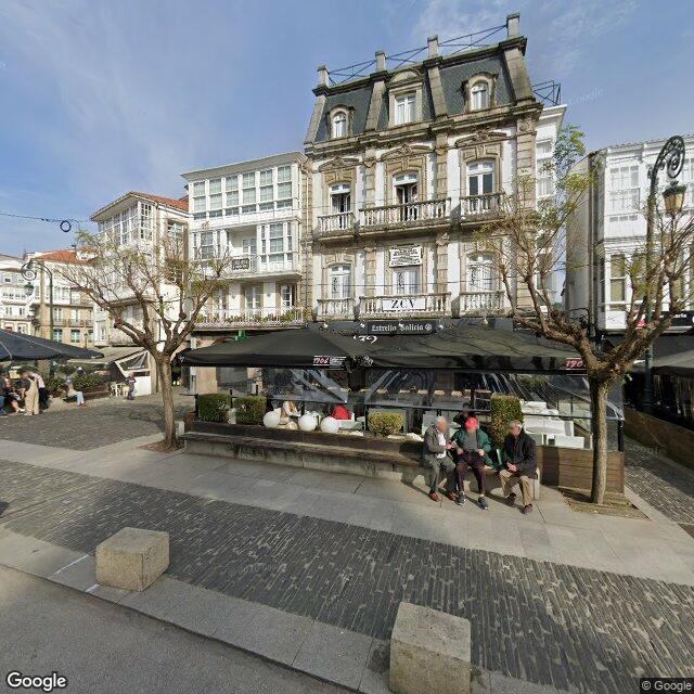 Street view near Farmacia in Betanzos
